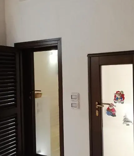 Arco Di Levante בארי